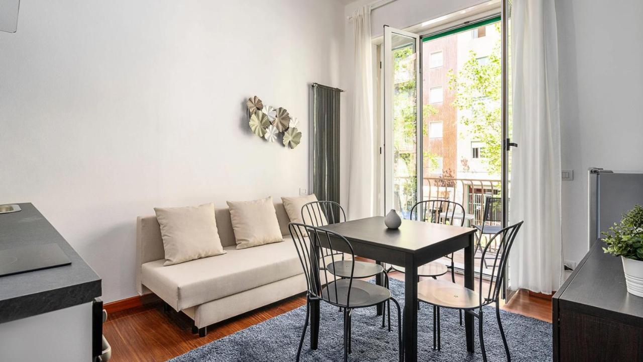 "Violet Dream" - Duomo Citylife Apartment Милано Екстериор снимка